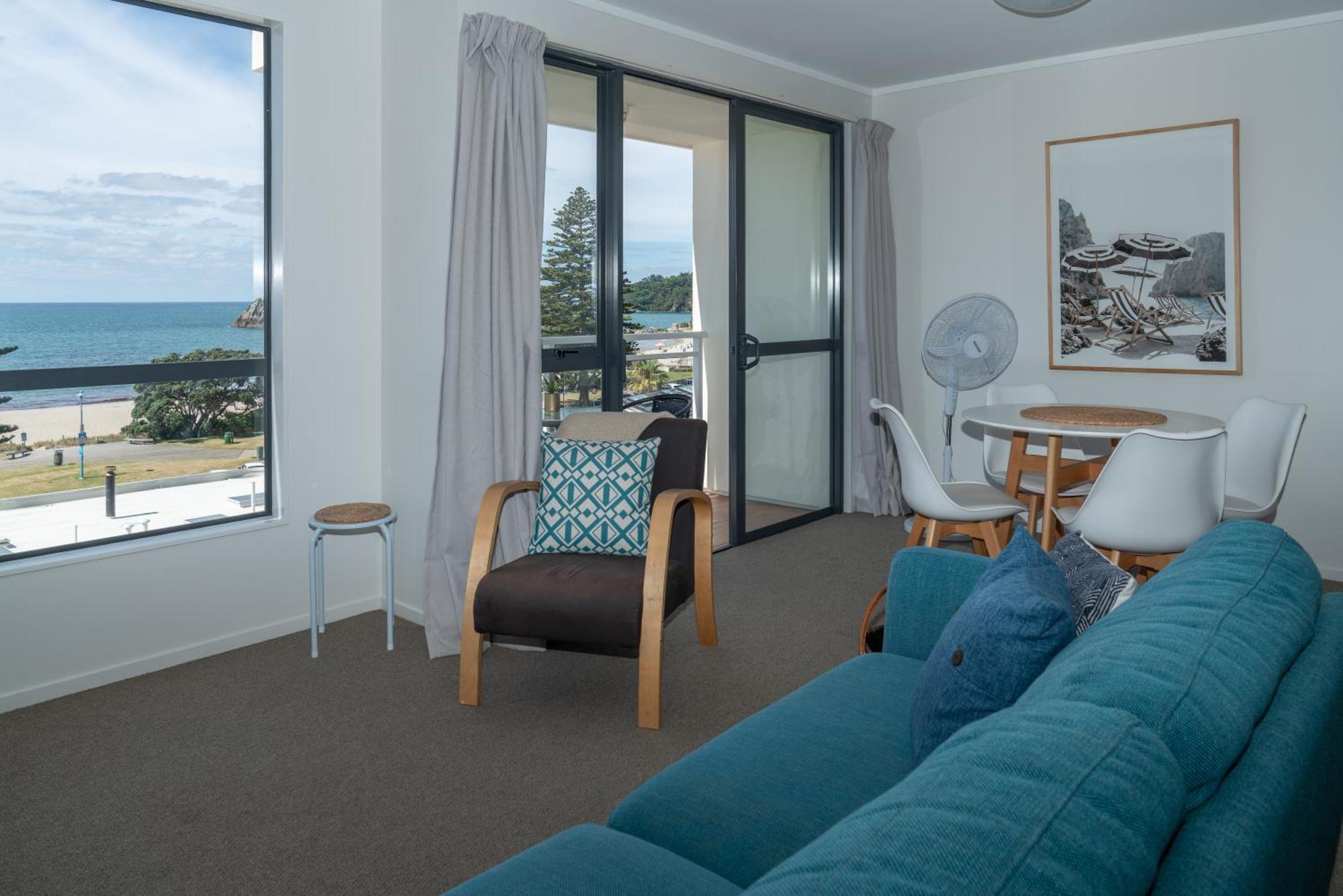 Ocean View Beach Escape - Top Floor Apartments, Mt Maunganui Base Mount Maunganui Dış mekan fotoğraf